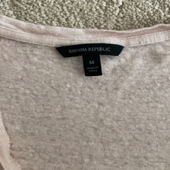 Banana Republic V-Neck - Picture 2 of 3